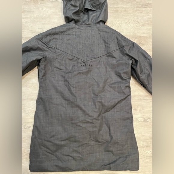 Oakley Pro Shell Jacket Size S Gray Zip Up Hooded - Picture 3 of 15